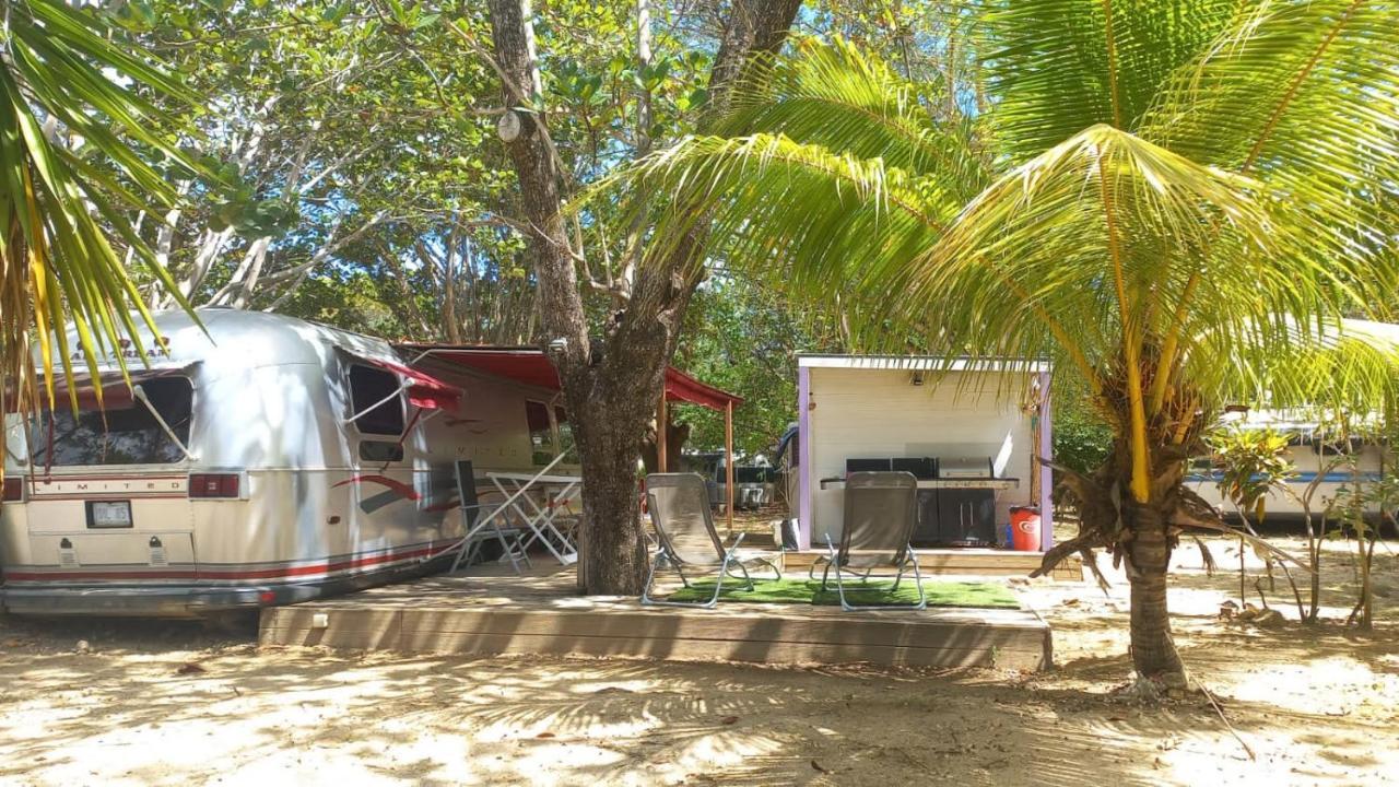 Airstream Paradise Bernard Bagian luar foto